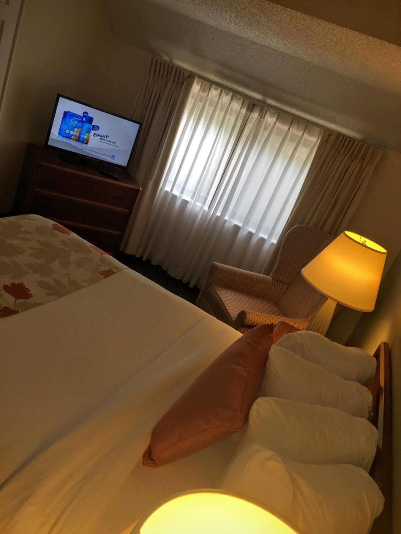 Fairbridge Inn & Suites - Akron Copley Township - West Екстериор снимка