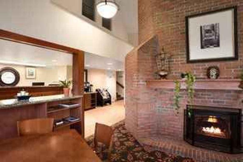 Fairbridge Inn & Suites - Akron Copley Township - West Екстериор снимка
